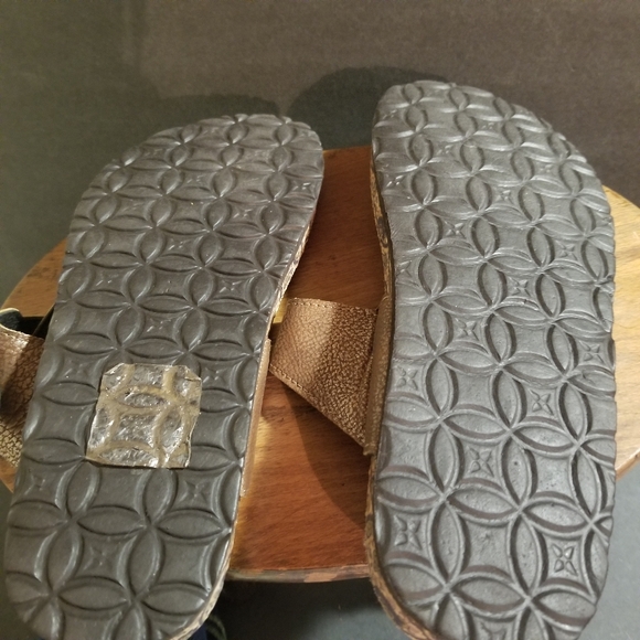 Mukluks Braided Leather Toe Thong Marsha Flip Flop Sandals Sz 8 - Picture 5 of 9